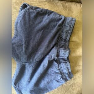 Navey blue lounge shorts in large kids